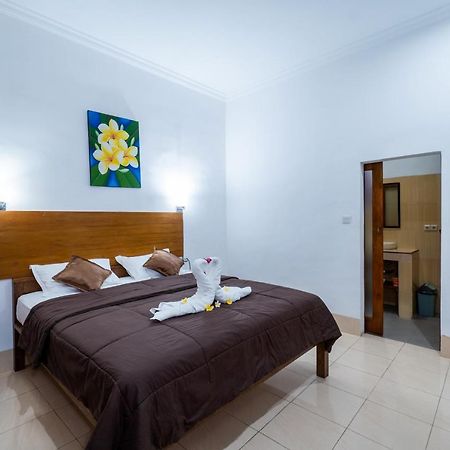 Krisna Home Stay Nusa Lembongan  Exterior photo