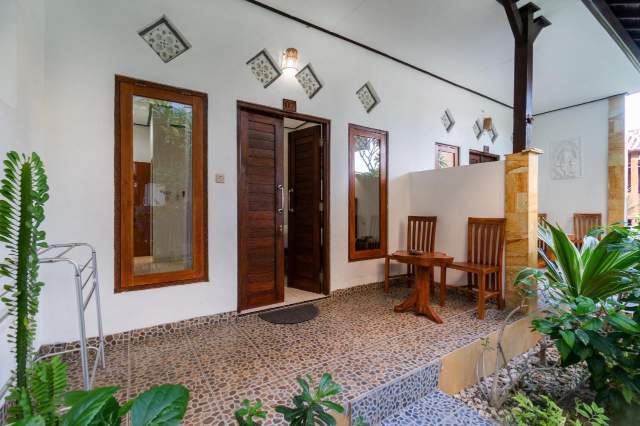 Krisna Home Stay Nusa Lembongan  Exterior photo