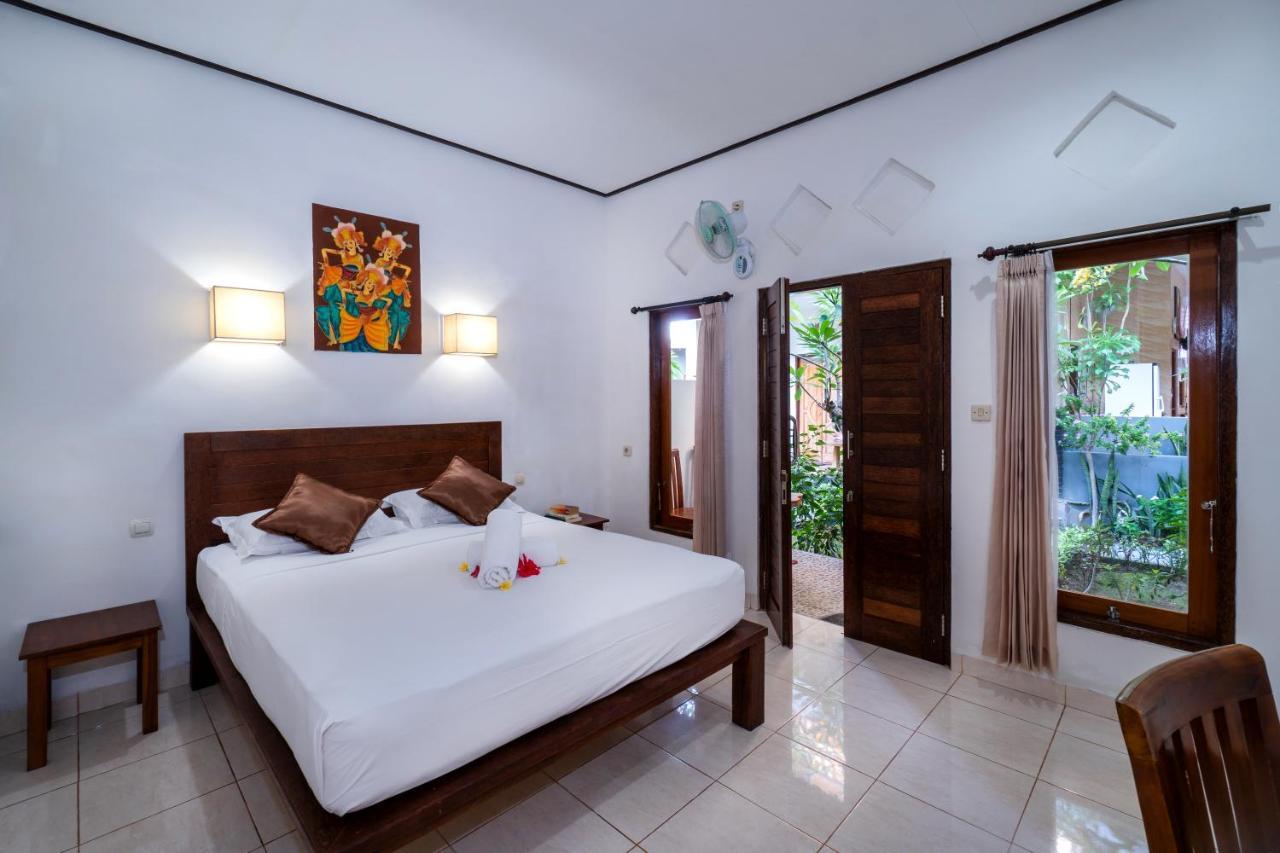 Krisna Home Stay Nusa Lembongan  Exterior photo