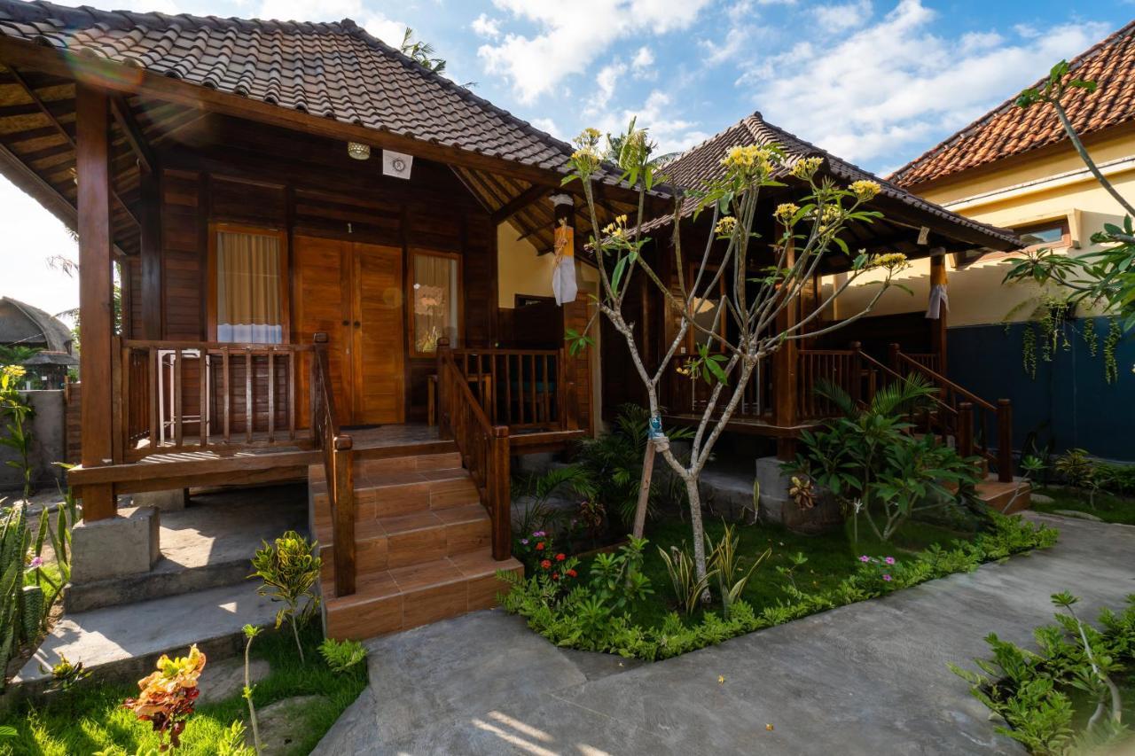 Krisna Home Stay Nusa Lembongan  Exterior photo