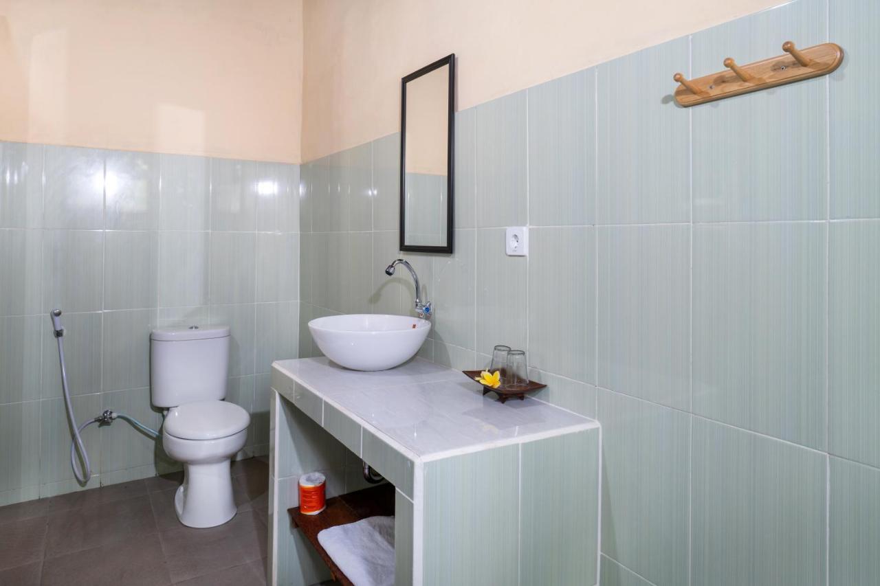 Krisna Home Stay Nusa Lembongan  Exterior photo