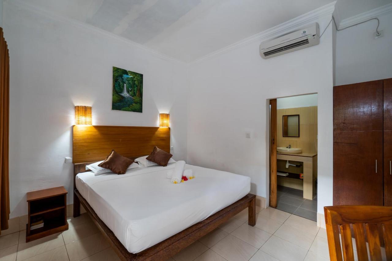 Krisna Home Stay Nusa Lembongan  Exterior photo