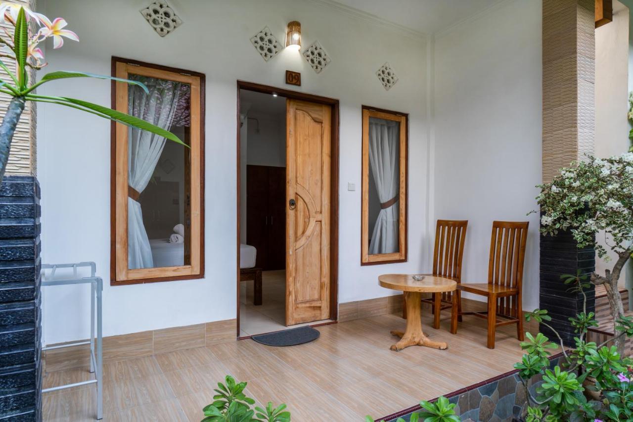 Krisna Home Stay Nusa Lembongan  Exterior photo