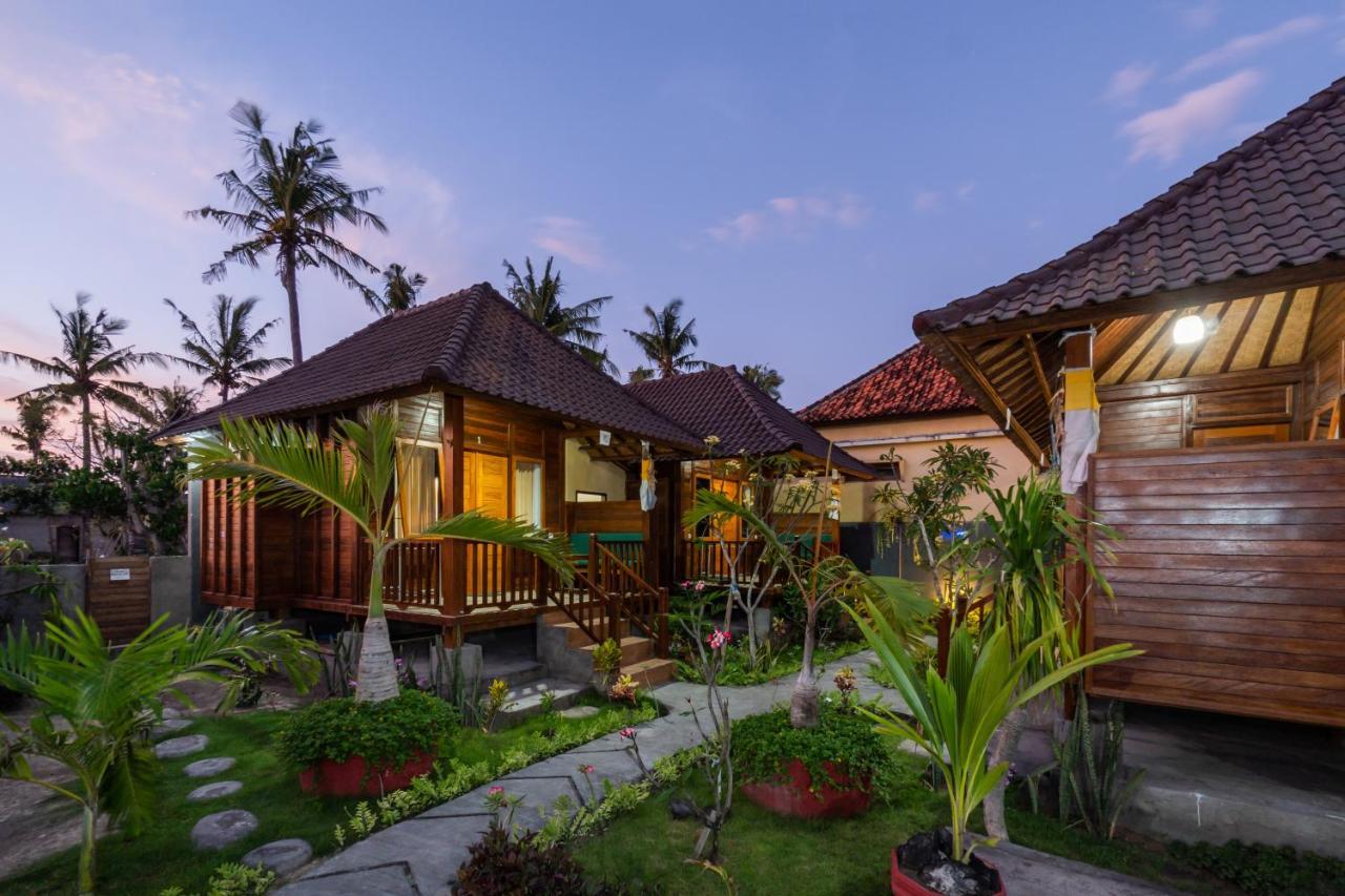 Krisna Home Stay Nusa Lembongan  Exterior photo